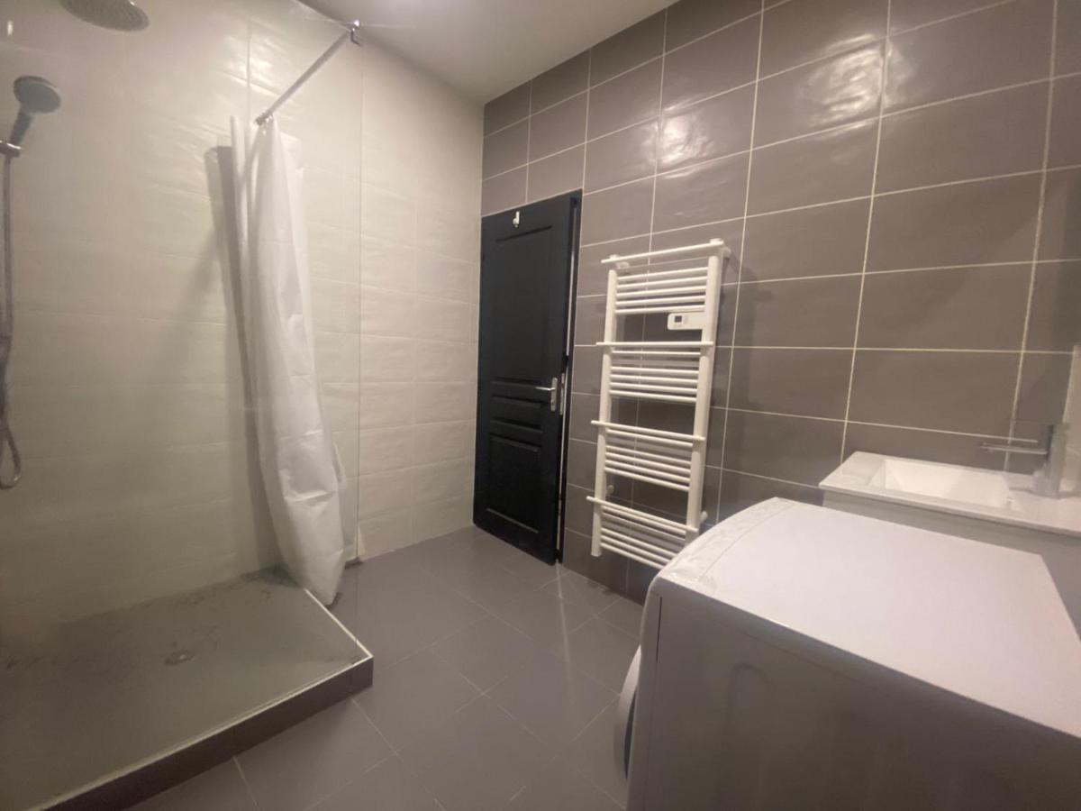 Sleep&See 8 Saint-Etienne (Loire) Exterior foto